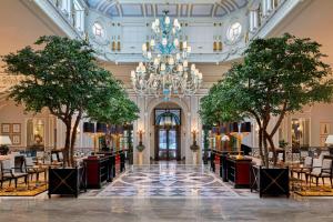 Um restaurante ou outro lugar para comer em The St. Regis Rome
