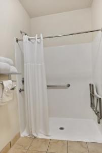 Bagno di Best Western Liberty Inn DuPont JBLM