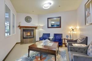 Area soggiorno di Best Western Liberty Inn DuPont JBLM