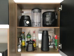 Kuchyň nebo kuchyňský kout v ubytování Cantinho Estrelado - Casa automatizada com ALEXA + 37 fotografií