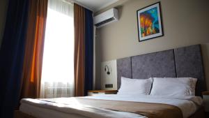 Billede fra billedgalleriet på Zodiac i Atyraū + 38 billeder