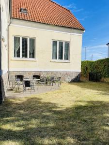 Zahrada ubytování aday - Spacious and beautiful apartment in the center of Frederikshavn