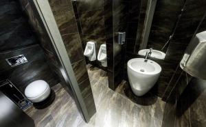Kúpeľňa v ubytovaní Hotel Herrmes