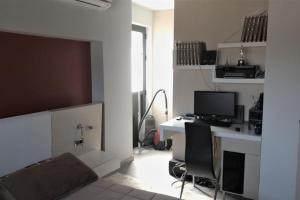 TV a/nebo společenská místnost v ubytování Giorgakis House