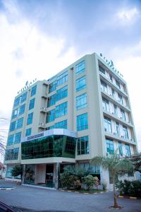 Bangunan di mana terletaknya hotel