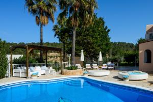The swimming pool at or close to Villa Cas Puig - Beach of Portinatx