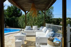The swimming pool at or close to Villa Cas Puig - Beach of Portinatx
