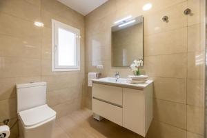 A bathroom at Villa Cas Puig - Beach of Portinatx