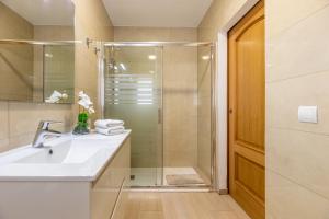 A bathroom at Villa Cas Puig - Beach of Portinatx