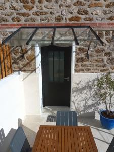 Balkon lub taras w obiekcie Calme absolu, terrasse et parking entre Paris et Disney