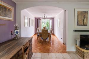 Telewizja i/lub zestaw kina domowego w obiekcie Villa Cosy