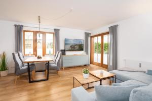 Zona d'estar a BeachLife-Strandnahe 3 Zimmer Terrassenwohnung