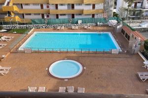 Bazén v ubytování Seaview Apartment Los Cactus nebo v jeho okolí