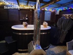 Fotografie z fotogalerie ubytování The Hideaway with hot tub v destinaci Chathill