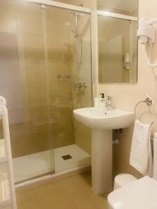 Koupelna v ubytování Hostal Tres Soles