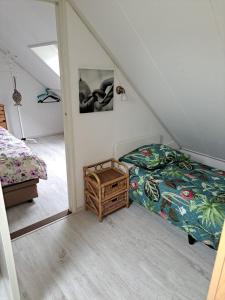 Fotografie z fotogalerie ubytování Gezellig vakantiehuisje op loopafstand van de duinen en het betoverende Egmondse strand v destinaci Egmond aan Zee