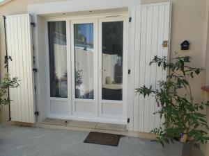 Zdjęcie z galerii obiektu Le Petit Pied à Terre du Luberon w mieście Mérindol