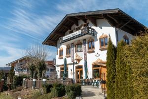 Budova, kde se hotel nachází + 9 fotografií