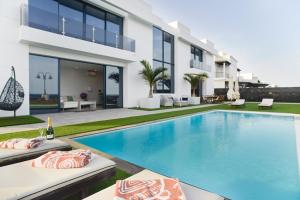 Bazén v ubytování Luxury Villa Punta Mujeres nebo v jeho okolí