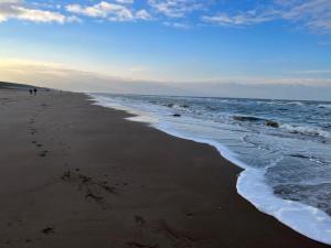 Fotografie z fotogalerie ubytování Gezellig vakantiehuisje op loopafstand van de duinen en het betoverende Egmondse strand v destinaci Egmond aan Zee