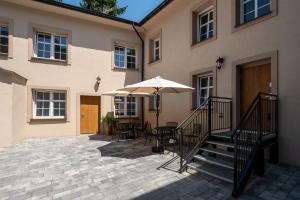 Budynek, w którym mieści się apartament