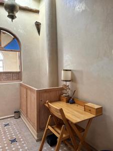 Fotografija u galeriji objekta Riad Les Sables Bleus, médina, lumineux et terrasse privée sur mer u gradu Esauira