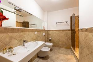 Santo Spirito Apartment 욕실