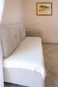 Кровать или кровати в номере Apartments Stare Brajde