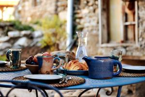 Φαγητό σε αυτή η παραθεριστική κατοικία ή κάπου εκεί κοντά +28 φωτογραφίες