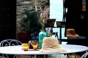 Ποτά στο Cozy Alpine Retreat in the mountain with Hot tub