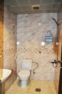 Luluat Al Badaie Hotel tesisinde bir banyo
