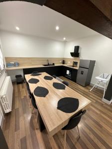 Kuchnia lub aneks kuchenny w obiekcie Gîte d'Esila