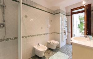 A bathroom at Nice Apartment In Marti Pi With Wifi
