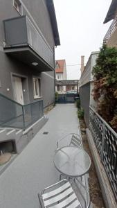 Balkón alebo terasa v ubytovaní Sweet apartman Maša