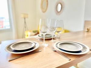 Nápoje v ubytovaní Brest - Le Gestin - Appartements - Lumineux - Tout Confort - Fibre Internet