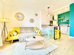 Kuchyňa alebo kuchynka v ubytovaní Brest - Le Gestin - Appartements - Lumineux - Tout Confort - Fibre Internet