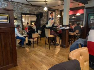 Hosté ubytování The Copper Still Bar Restaurant & Boutique Rooms