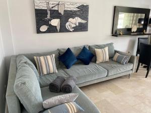 Χώρος καθιστικού στο Seaside Miramar