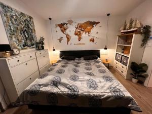 Postel nebo postele na pokoji v ubytování Chatka pod Martinskými Hoľami