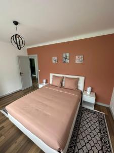 Łóżko lub łóżka w pokoju w obiekcie Gîte d'Esila