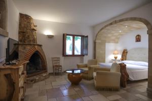 A seating area at Tenute Al Bano