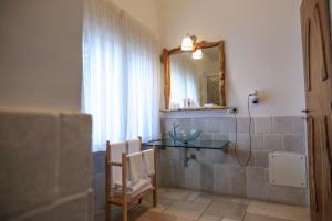A bathroom at Tenute Al Bano