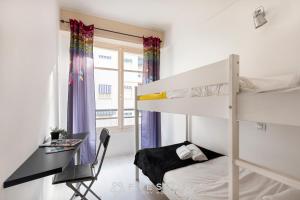 Кровать или кровати в номере Suite Reine Marie FSHH +8 фотографий