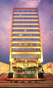 Gallery image of favehotel Manahan - Solo in Solo