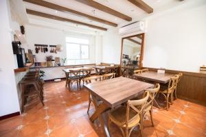 Posezení v ubytování THEDAY B&B + 27 fotografií