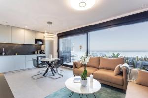 Fotografie z fotogalerie ubytování Sea view stylish apartment v destinaci El Moncayo + 12 fotografií