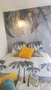 Postel nebo postele na pokoji v ubytování Villa Patrizia + 37 fotografií