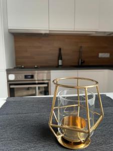 A kitchen or kitchenette at A place to call home