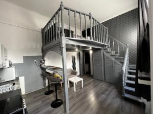 Kuchyňa alebo kuchynka v ubytovaní Dave Apartman 2