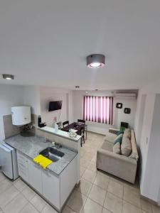 Η κουζίνα ή μικρή κουζίνα στο DOS ANGELES